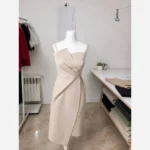 پیراهن میدی کلاسیک جنس مازراتی در رنگ های قهوه ای، مشکی، سورمه ای، کرم و سایزهای 36 تا 46 - تصویر 3